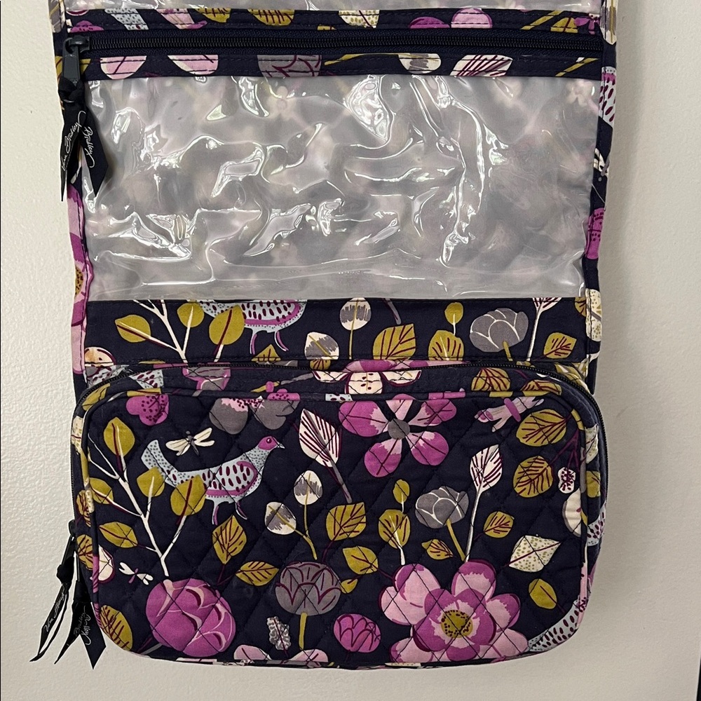 Vera Bradley Floral Nightingale Pattern Quilted Hanging Travel Organizer - Picture 4 of 14